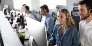 Empowering Frontline Teams: Strategies for Exceptional Customer Service 